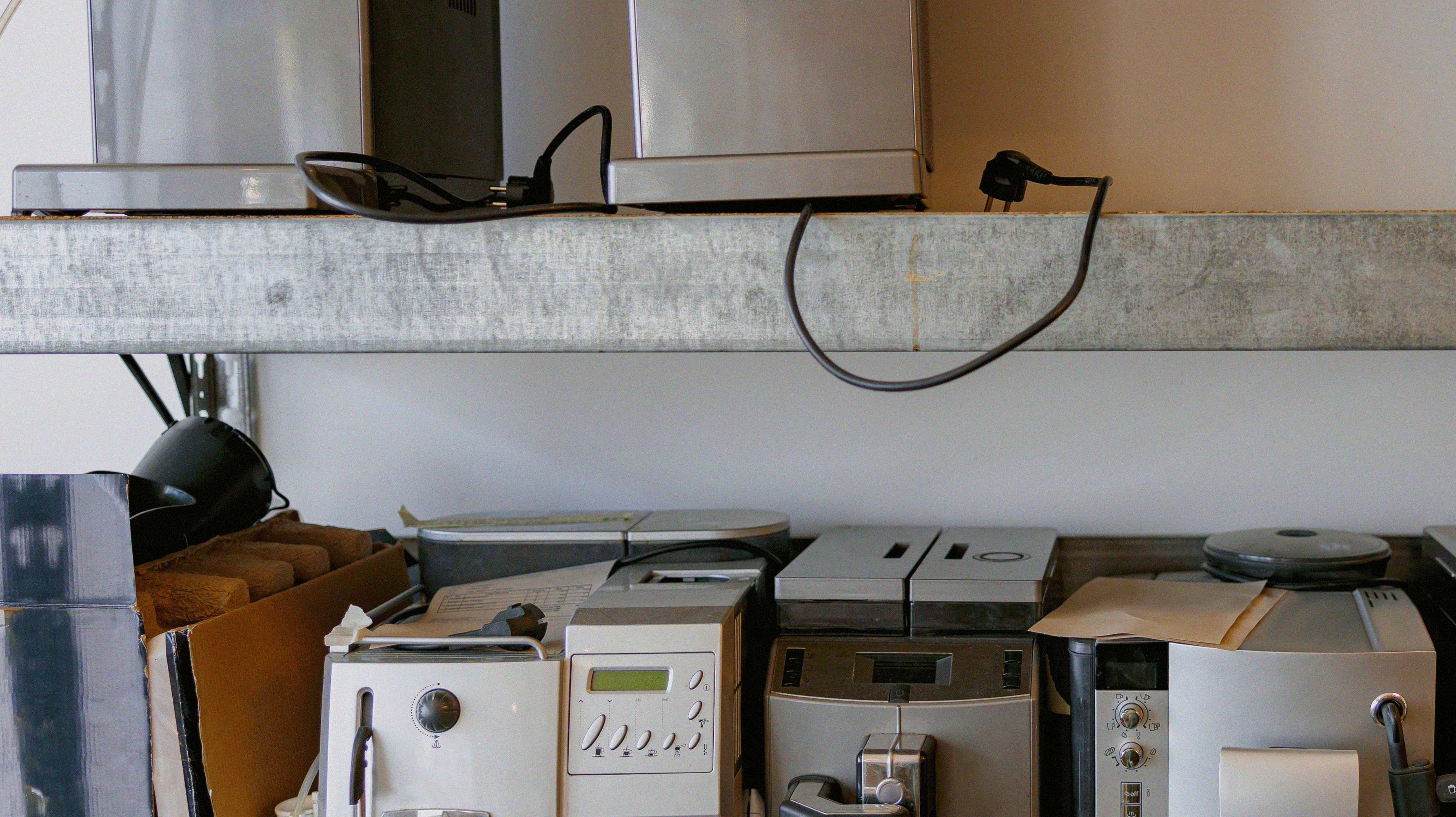 DE-MYSTIFYING THE MACHINES